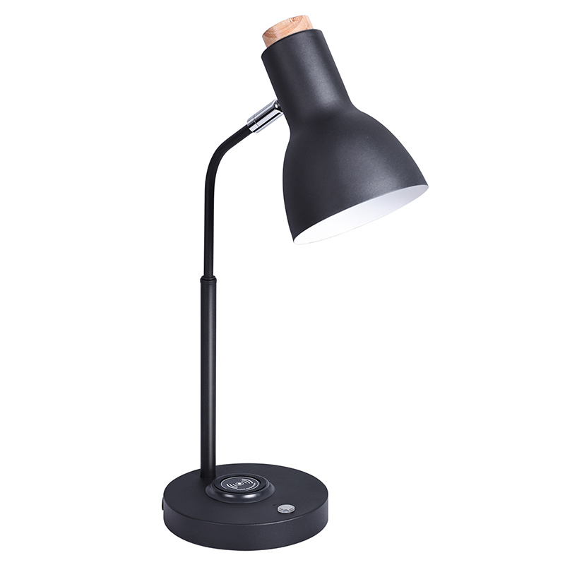 Stolná LED lampa s bezdrôtovým nabíjaním